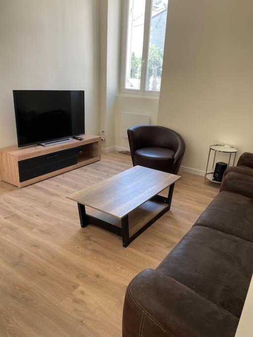 Maison 5 Chambres 3Sdb En Ville Avec Piscine 佩里格 外观 照片